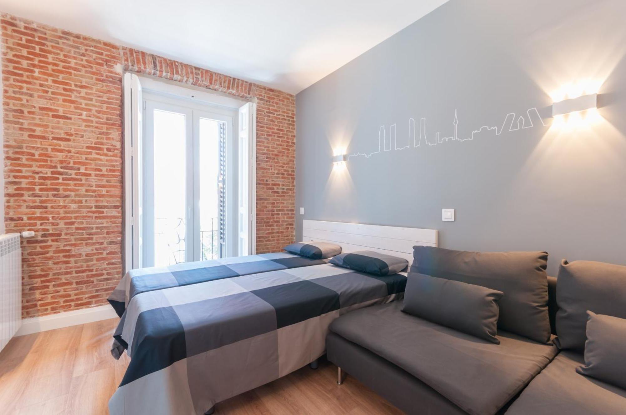 ººra New Atocha City Centre Wifi Ac Smarttvºº Madrid Bagian luar foto